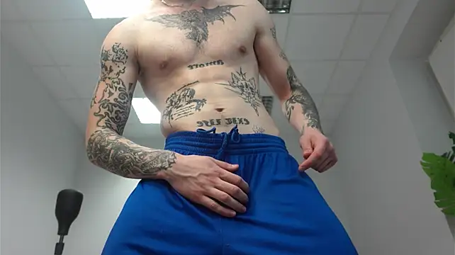 Онлайн чат XXX Igor_Wilde