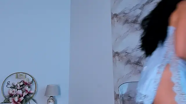 Maddyluxe 现场XXX聊天