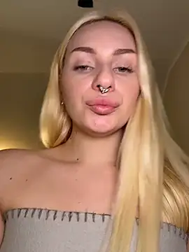 DayaFoxy Chat XXX in diretta