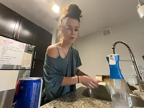 ash10alex's Live XXX Chat