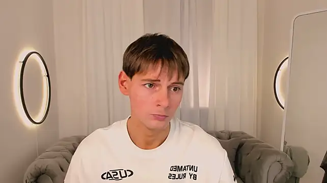 Kyle_Barry XXX чат на живо