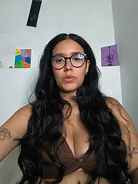 Annya-sweet Adlı Modelin Canlı XXX Sohbeti