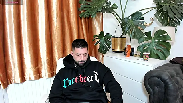 Živý XXX chat TommyDum