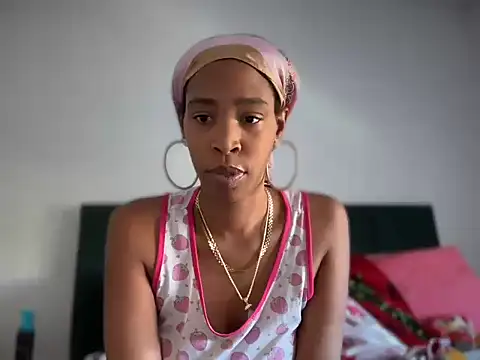 Chat XXX ao vivo de Cum2Charm