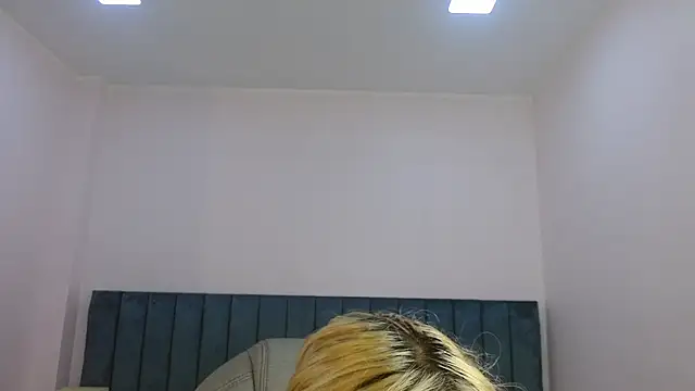 april_bunnyy 现场XXX聊天
