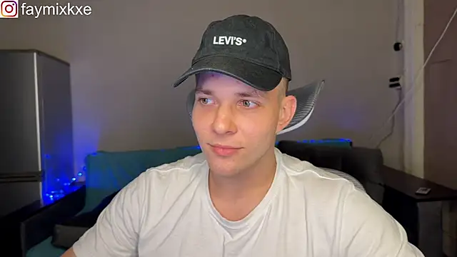 Chat XXX ao vivo de Nikclak