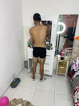 Živý XXX chat Andres_boy252