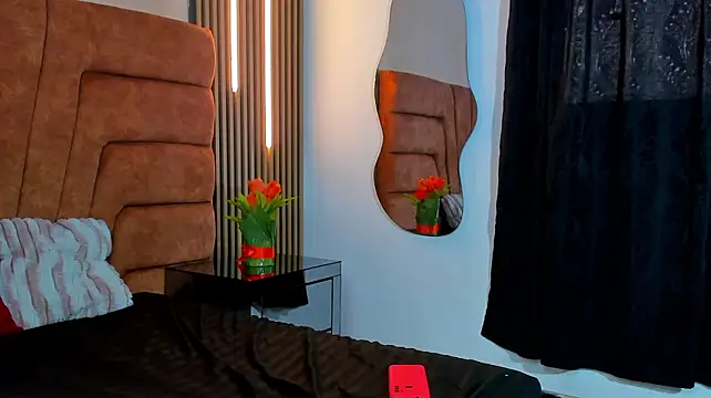 XXX chat uživo modela Kiwi_eban