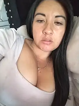 Melany_cute_AriadnaのライブXXXチャット