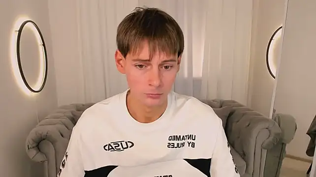 Онлайн чат XXX Kyle_Barry