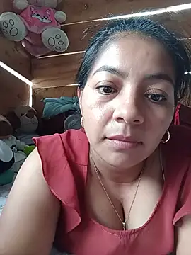 TammyHotxxx élő XXX-chatje