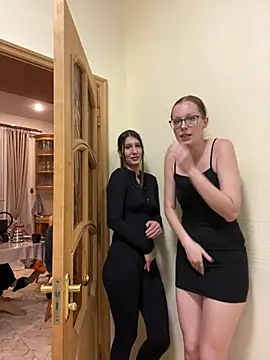 แชท XXX สดของ RussianGirls_