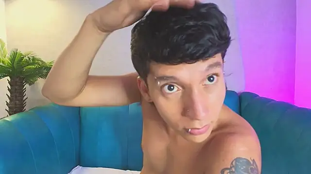 JacoboSwam Live XXX-chat