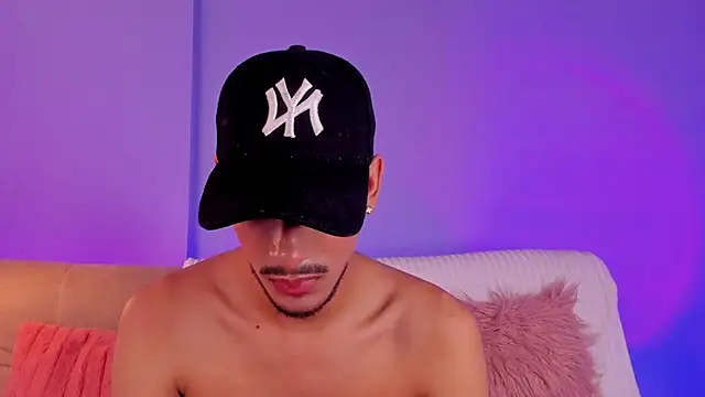 ApoloXanthos Live XXX Chat