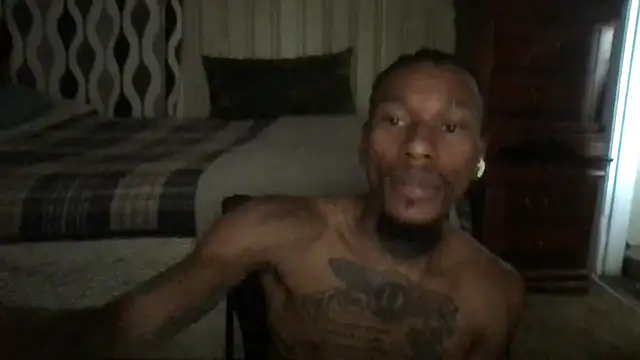 Онлайн чат XXX KingDerRico