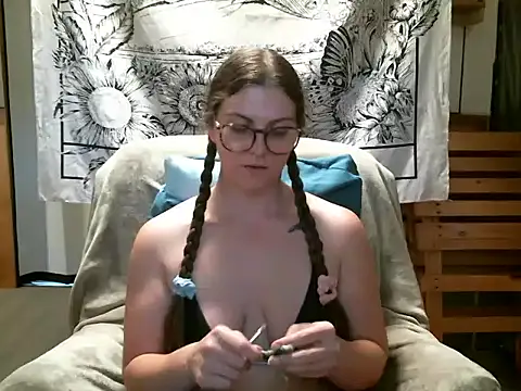 katie_kitten38: απευθείας συνομιλία ΧΧΧ