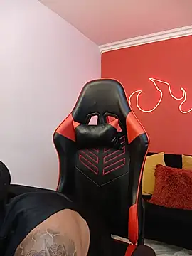 Chat +18 de Mike_savage3 ao vivo