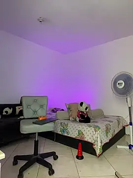 melissa_hot21 XXX чат на живо