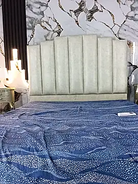 mollieblue69 Adlı Modelin Canlı XXX Sohbeti