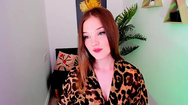 FloweryLove_1 élő XXX-chatje