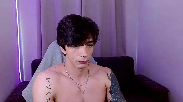 H3ll_B0I 现场XXX聊天