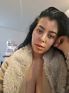 Luiannan Live XXX chat