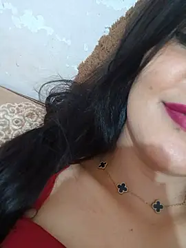 Fatina111 live XXX chat