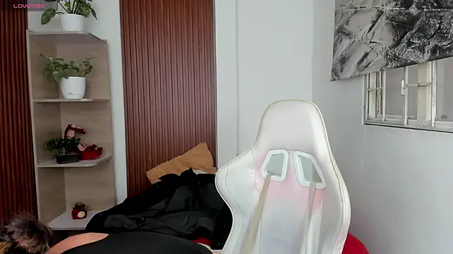 Merlia Chat XXX in diretta