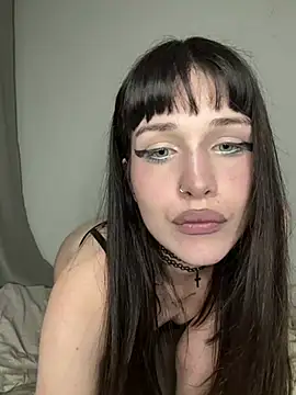 Chat +18 de CherryCrystall ao vivo
