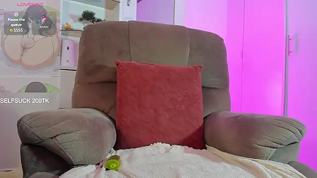 Chat +18 de selfsuckqueen_ ao vivo