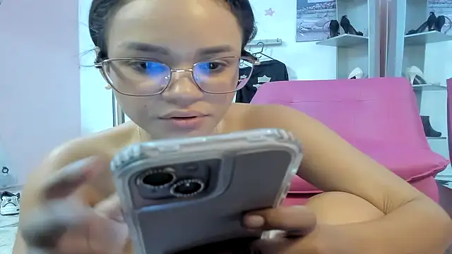 CAMILA--REY's Live XXX Chat
