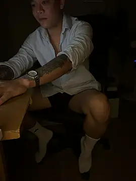 XXX chat uživo modela latava