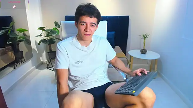 Austinbolt Live XXX-Chat