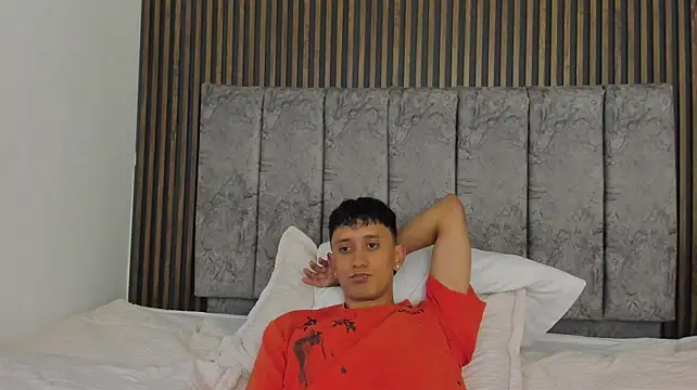 JacobBlackk_ লাইভ XXX চ্যাট