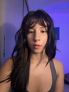 babyvavi Chat XXX in diretta