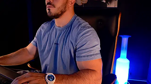 AngeloEric Live XXX Chat