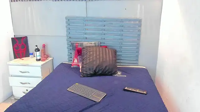 LianFerrer1 live XXX chat
