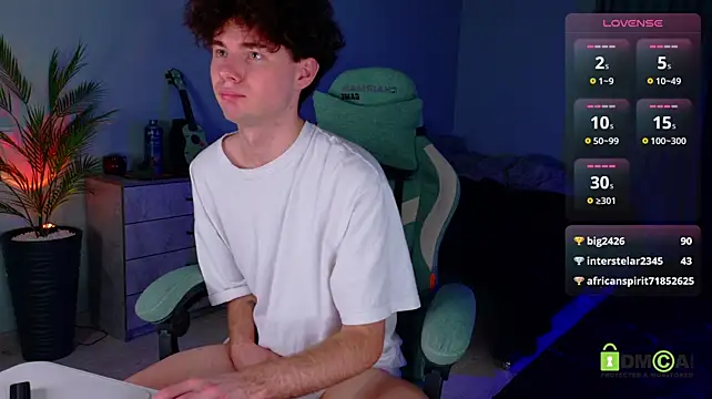 Chat XXX en directo de moon_Gloww