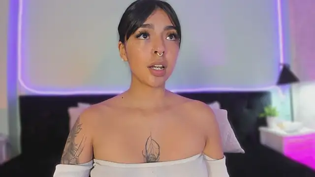 XXX chat uživo modela Freyaa_stone_