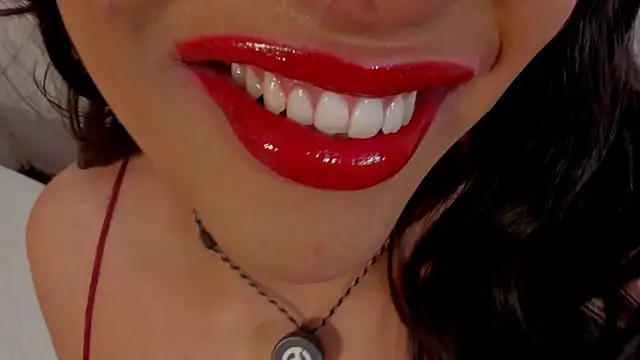 sweet_Elizabeth Chat XXX in diretta