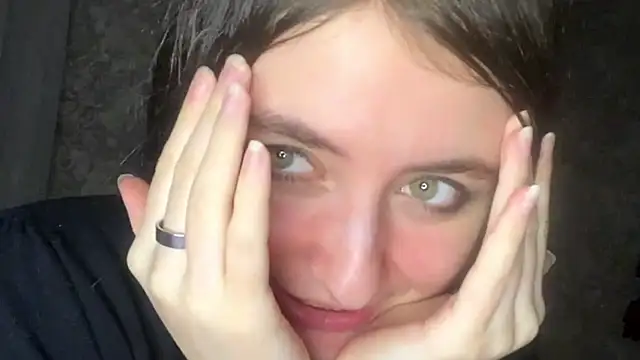 Chat XXX ao vivo de MikoSunoiko