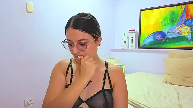 Czat XXX na żywo – katiaa_lovv