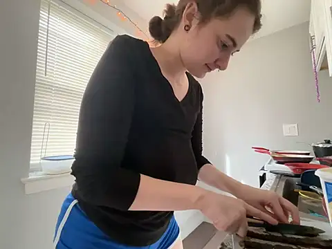 Snowbunnycake_131 Live XXX Chat