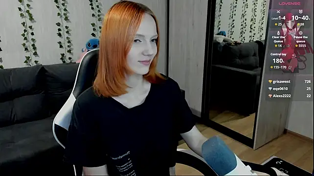 Innocent_Flame's Live XXX Chat