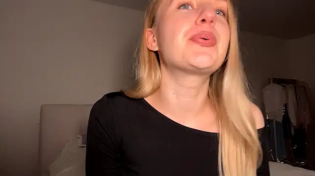 Онлайн чат XXX ModestaStorey