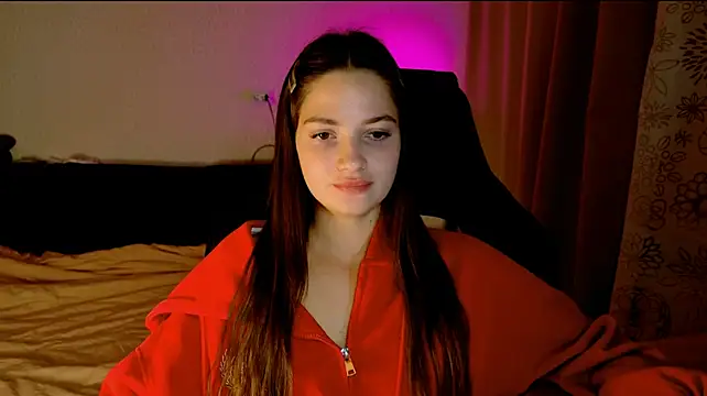 Chat XXX en directo de KiraVair