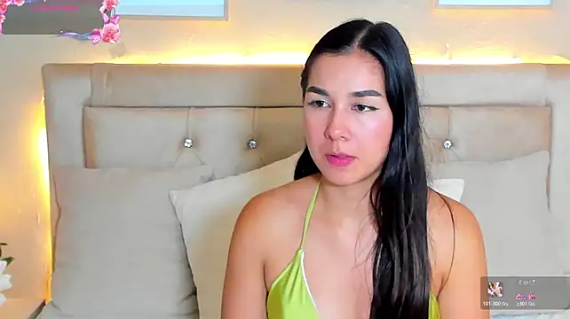 Czat XXX na żywo – EmilyWinter_
