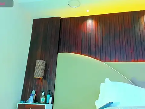 XXX chat uživo modela Habby_star