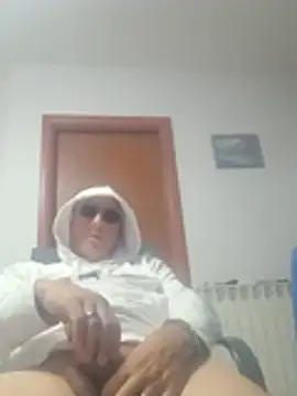 Chat XXX en directo de Ge-69