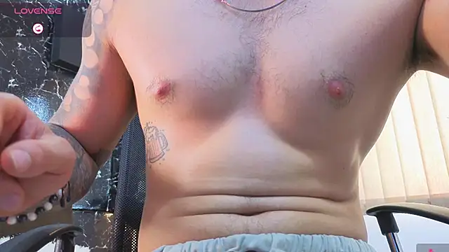 Alexander_ferre: απευθείας συνομιλία ΧΧΧ